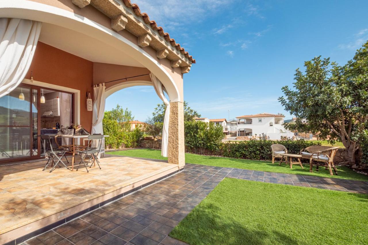 Casa A Schiera Budoni Bagian luar foto